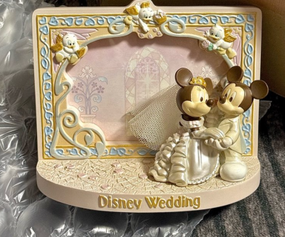 挖煤姬切的好几单了，体验感很好，这单走的小航空速度很快，包裹很严实，还包了泡沫纸，东西完全都没有损伤，因为这单里面有书所以走了小航空，送货审核大概是三四天，东西也很好，选择挖煤姬页面简洁方便，适合新人用，很开心