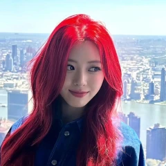 ITZY有娜封神「真人娜美」