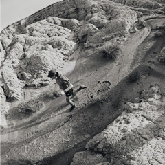 SATISFY TheROCKER 全黑配色「Jet Black」正式亮相