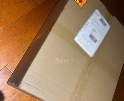 龙珠景品的经典作品 童年时间的龙珠人物 西装造型的小悟空和小克林 还有一款龙珠雷达 打包的很不错 竹蜻蜓的性价比值得推荐



