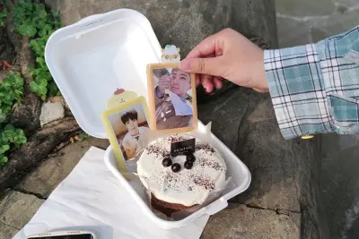 很快速地收到了！感觉这次ems寄回国比之前快一点呢～除了发现个别樱花妹瞒瑕很生气，其他都感觉灰常不错！哎呀接下来还有一些没回来，期待中！