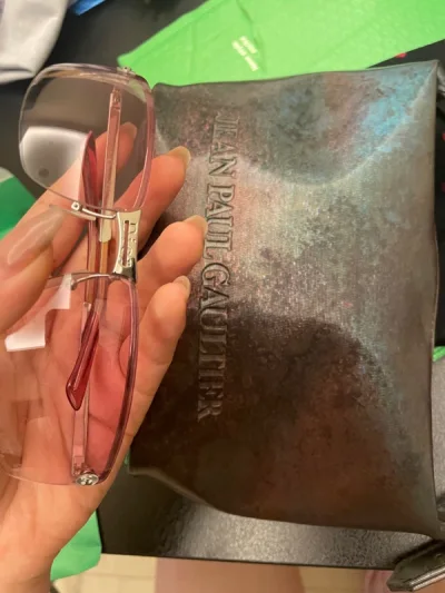 就是人工客服回复的比较慢 日本卖家发货也算快 目前还没有碰到什么问题 希望将来也别碰到 如果没有问题的话会一直使用下去的～也推荐给朋友了