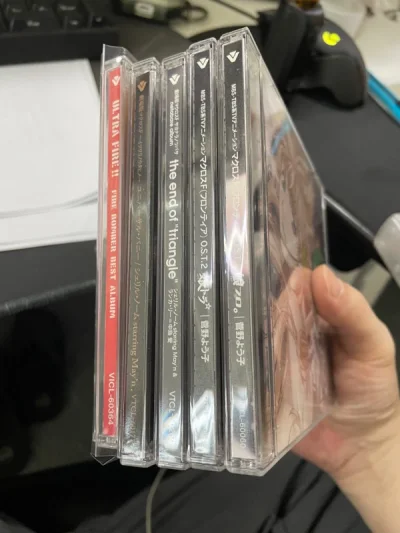 第二批cd到啦，基本从发出到收到只要近一周的时间，速度算挺快的了。东西没话说，成色都很新。卖家都挺爱惜的。