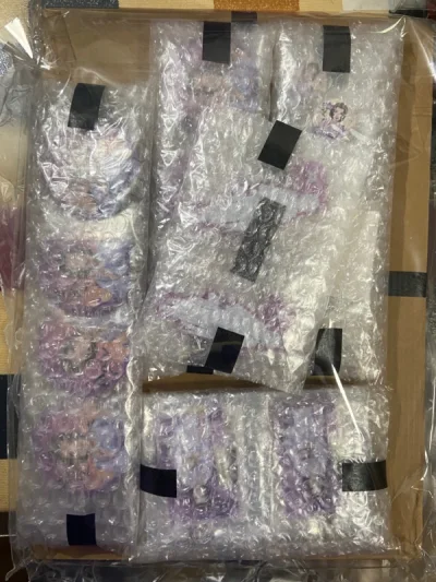 购物体验超好，超级快！！也没有被税！再也不用排到货等半辈子也收不到谷！！也没有被瓜的可能性！我推世界第一可爱！！！ww