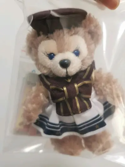 这次买了很多可爱的玫玫熊，东迪中古的设计和工艺非常精致，而且牌齐越来越少了，值得收藏，挖煤姬发货很快，包装很严实