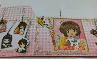 切的整盒挂件的原盒也完好无损的收到了，特别特别好，顺便还集齐了想要的几套谷子，非常快乐，小件发ep还是很合适的。