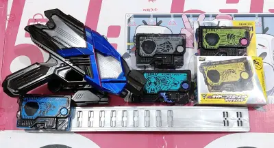 又到一批(づ ●─● )づ
收到的时候开箱真的很开心，期待值随着等待的时间直接拉满！
便宜淘到了喜欢的东西，这下自己家里的玩具库又要充实了，哈哈哈。
走走走，开始愉快的玩耍了～