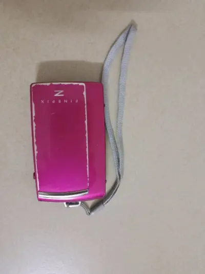 整体非常不错，机子也是好的，功能一切正常无税放行，总共到手时长17天，速度在预期内，非常赞，第一次海淘，顺利收到✌️