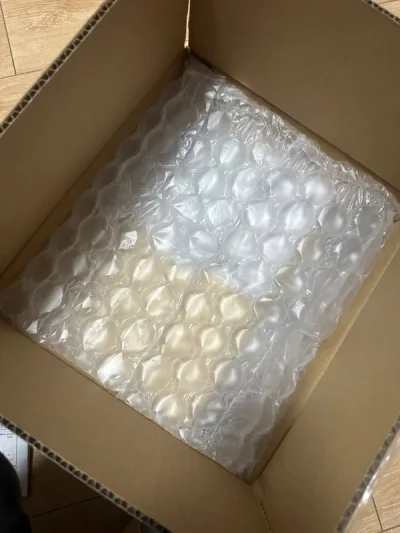 走海运，不多不少正好一个月，主要时间都是在海上，海关放行很快。没加额外服务，但是箱子里垫的非常好。期待下次开箱