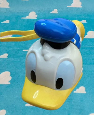 这周收到的一箱，外箱完整干净无压坏，外箱比较大。箱内泡泡纸塞的满满的，东西都有保护，物品无受损完整乌鸦坏，