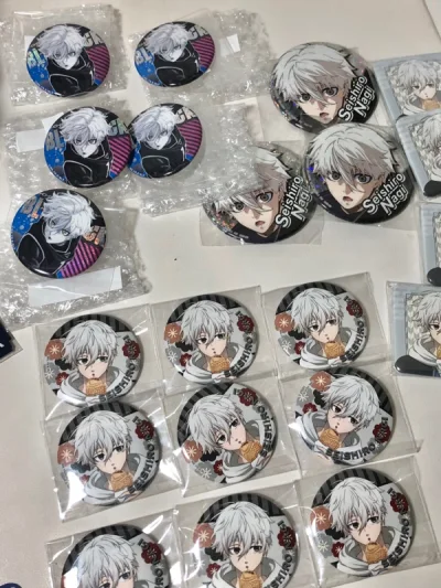 第一次切煤！其实内心还是比较忐忑的，因为有点怕被税/瞒伤。但是第一次的切煤体验真的很好！！总体流程很丝滑，没有想到ems这么快，四天就到手了，我还以为会等很久。东西的状态也很好，物流也很快，总体来说很不错！第一次切煤很开心！！
我还有几单在仓库没有发货，很期待下一次...