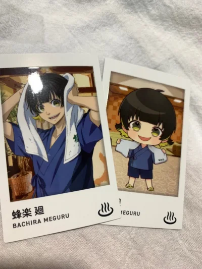 买了些圆画特典和几个吧唧！骏河屋最近还有折扣 还买了个蜂乐的娃娃机一弹！太太太可爱了！走的是竹蜻蜓 很划算捏