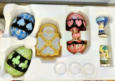 在挖煤姬淘到了最酷毙火辣小学生的周边，超级喜欢～骏河屋实在是人间宝地，未来会继续支持挖煤姬，快乐吃谷哒！