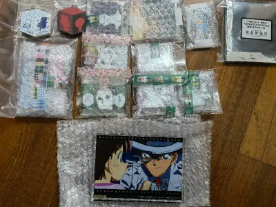 基德的亚克力砖太美丽了～这次打包的小哥哥/小姐姐用了个小箱子，目测省了少了一个档次的运费，真不错！！