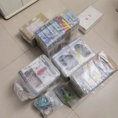 太棒了！！已经数不清用了多少次了，这次虽然物流受疫情影响，但是还是有 dhl , ep ，竹蜻蜓这三个快递可以正常使用的，都各有利有弊，但是只要物流在路上就有希望！！虽然 dhl 很贵但是真的太香了！！快到离谱！竹
蜻蜓就依旧稳定，非常便宜，航空很安全价格仅次于竹蜻...