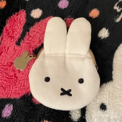 最近ems和ep都很快.实在是开心w

之前囤了几个月也没发回来的一次性赶着期限前发回.很开心～每次服务都很好