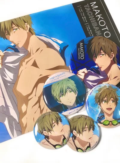 第一次在这里买东西 体验真的很不错 代购的速度也很快 现在软件还更新了新的功能 我更喜欢了 找代购对我来说很麻烦 在软件上代购真的很方便 啊啊啊啊在这里很多买到美丽的谷子 以后还会一直用的 （给你们看看我美丽的谷子们 特别伟大