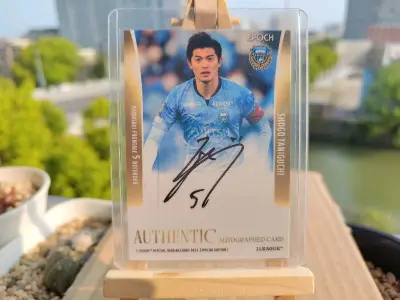 第一次在yahoo上买的卡，相对国内平台更加的稀少以及更高的性价比，绝对是日本球迷的福音，包装保护也特别好，品相也没啥问题，很不错