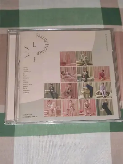 这次挖煤姬购物还蛮顺利的，不过也得益于我朋友和客服的帮忙，这是一个很好的平台，物流速度也蛮快的，商品数量也没有错，也还挺新的，快递包装好！值得推荐，感觉冲冲冲！