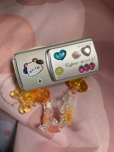 有时我觉得特别的好看，而且很便宜比我那能便宜出一百多块钱的价格，我觉得非常好，而且很实用可以了，我们就现在已经做得越来越好，而且快递物流也变快了软件可以越做越好 特别喜欢挖煤姬～