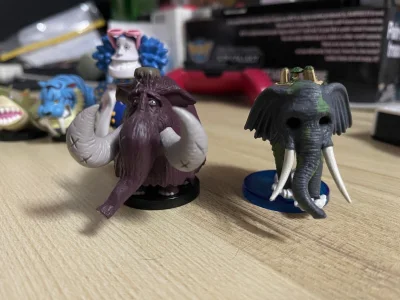 一次不错的购物体验，买了强者世界的wcf，虽然说是十年前的东西了，卖家还是保管的非常好，东西很漂亮，物流很快，包装非常好，还会购买更多的