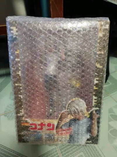 看图片就知道很棒了，收到了喜欢的安室透和柯南大阪队盒蛋，真的好开心，希望以后还能在挖煤姬淘到好东西。！！！