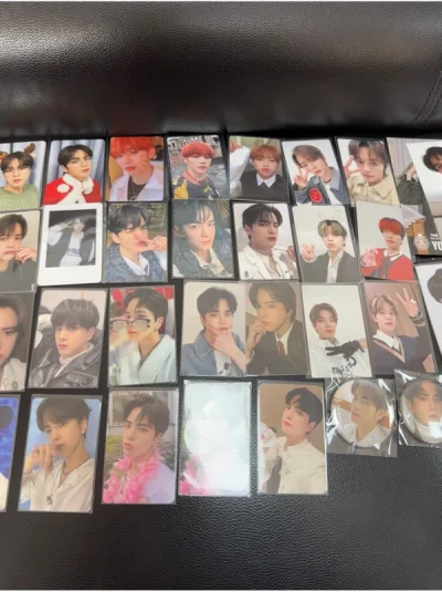 第一次在挖煤姬切卡，切的速度很快几乎是秒切的，从卖家发货到卡运到仓库大约需要5-7天，申请合单通过速度约3天。运回方式我选的是ems 速度很快加上清关时间也才5天。
收到之后箱子外面包了一层很厚的塑封袋，打开之后箱内也有泡沫防撞，我的小纸片们都安安全全地到我手上了?...