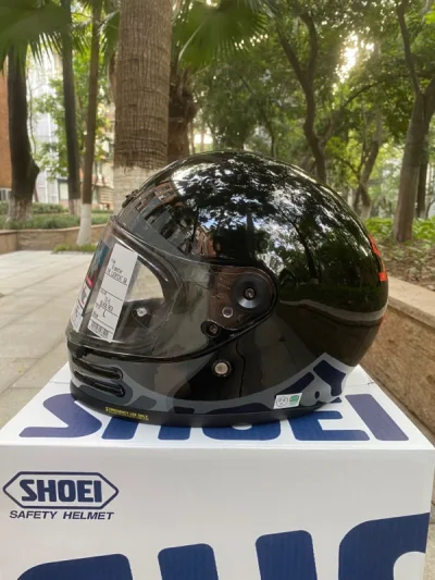 千辛万苦淘到了这个全球只有500个的限量款，价格也比国内美丽太多了
这次ems十分神速4天就到了，也很幸运没有被税
期待下一单的到来