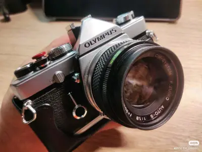 海运兜兜转转1个月终于到了，运气很好没有收税，总体来说挖煤姬服务真的很方便，信息更新也很快，不过还是建议大家合单发过来，我这个运费比较贵了，整体来说东西品相很好，但是老化通病还是需要自己清理的。最后清洁出来很满意，还会再下单的！