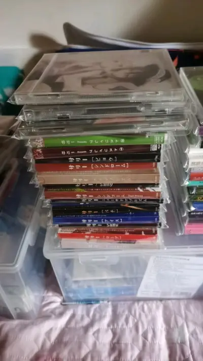 CD很不错，东西收到了，物品几乎没有货损
还有几张未拆的，物流很快，十来天就到了，CD收藏库又增加，期待下次购物