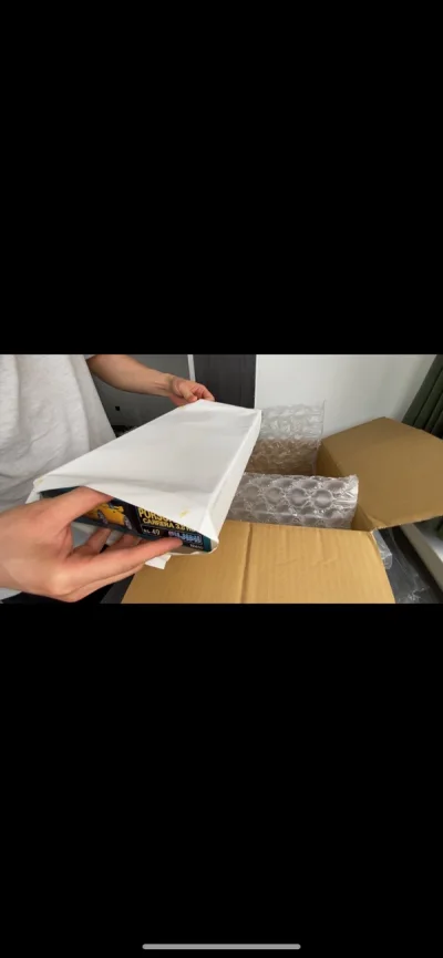 商品的描述和卖家描述一致，快读包裹?严实，不过原卖家的包装也有点随便，找了个纸袋就装起来！国际运输的速度也够快！