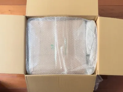 第一次尝试了海运 感觉还是很不错的 之前一直担心海运时间长容易运损 不过完全没必要担心 挖煤姬的包装很不错不会运损 时效也还可以 从日本发出29天拿到手 也没有补充申报