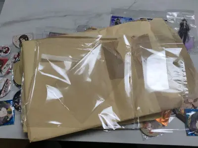 满满一箱！！第n次切到好价梦情
谢谢你，挖煤姬！
yhm还是一如既往的用心包装
走的ems很快 内陆城市7天到