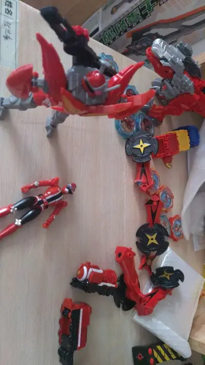 好，这次的日淘十分的满意，淘到了一堆喜欢的东西，暴太郎战队咚兄弟yyds，买到了一堆成色好还非常便宜的