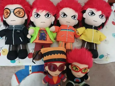 挖煤姬第十次购物体验了，超级大一个箱子，最快的一次，十几天就到了，海关也很快！和好朋友一起买了四只hide的毛绒娃娃~没有隐瞒瑕疵或者污垢，都很新，没有异味，娃娃好精致很可爱，非常非常喜欢……₍˄·͈༝·͈˄*₎◞ ̑̑