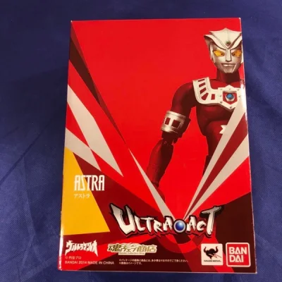 这次购买了啊斯特拉的act和罗布兄弟的shf，价格方面比国内便宜很多，而且橙色也很好，打包以后走竹蜻蜓快递很便宜，时效也很快