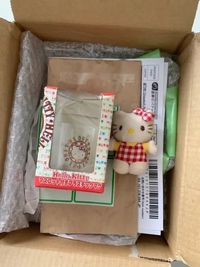 好看的kitty越来越难搜了 都是拍卖得到的 上个月还很好抢 现在也比较难了 建议优化搜索引擎关键词 或者结合一下历史记录推荐 这次ep没有被税就还挺快的