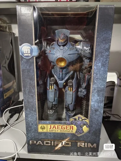 使用挖煤姬买了几十次东西了，发货速度最近有点慢，ems都要等三四天才能发货，发货隔天才会有物流信息，希望发货速度能够提升