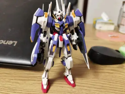 用竹蜻蜓发货的第三单，速度依旧很快。挖煤姬的包装非常放心，泡泡纸八角尖尖 
这次是在雅虎上拍到的，标注的是中古，但是居然是全新未拆的，品相非常不错。在日拍上挑选宝贝需要注意品相