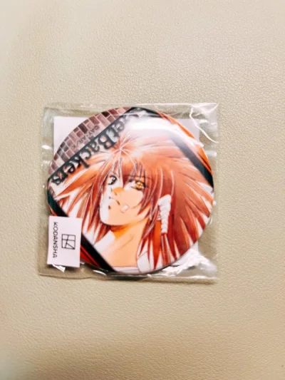 没想到还能找到花月美人的谷子，速速带走，我的童年(*¯︶¯*)
还有一见钟情的喜来喜的q版柄，真是蹲了好久也没有在?上见过，心想这么可爱的柄图怎么也得出个立牌才对，果然出过，终于被我在这里找到了，也是一个速度带走(*¯︶¯*)

总之就是满足，没有什么比把喜欢的东西...