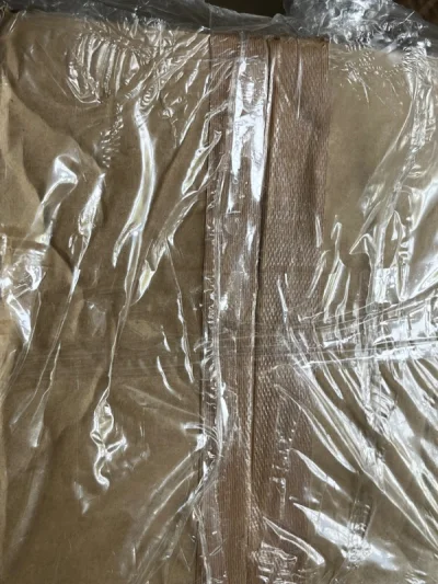 还是很快，不过正巧遇到四月严查第一次被税了，好在交完税就立马放出来啦，虽然盒子被开了但是东西都很完好，非常棒的体验，不过希望以后不要再被税了哈哈哈哈