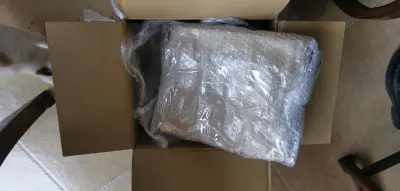 挖煤姬第7单还是一如既往的好，这次用的空运很快就到了，包装一如既往的好，几样物品包装仔细都完好无损。@··挖煤姬#挖煤姬或@挖煤姬#挖煤姬。