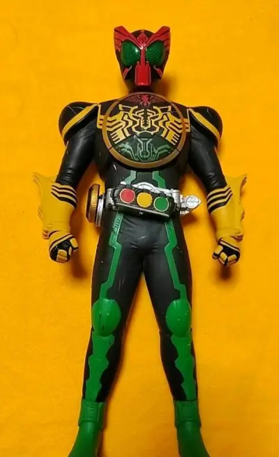 在煤炉上看中了两个人偶玩具，果断下单！因为重量不是很大，就走的ep小航空，东西非常好，速度也很快的，给挖煤姬一个好评！