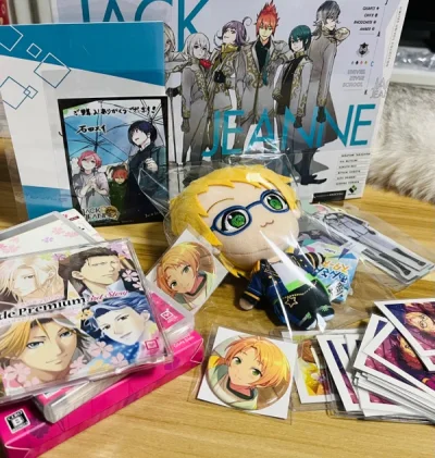 小纸条get✓
合单+发出7天，物流30天，下单入库依旧是飞快，yhm包装讲究，盒子里也是塞了很多防撞，一如既往的安心，客服也有问必答。