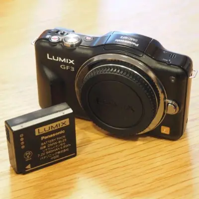 这单和上一单前后脚到的，谁懂啊，一次全拿到了
的感觉太棒了，这次是卡西欧ccd和松下
GF3.成色都还不错，为什么这么迟发购物体验是我
拿到先体验了两天，非常不错哈哈哈，配件都很齐
全，颜值都超级高，配上我在路上的镜头非常适合
把玩。购物体验不错哦