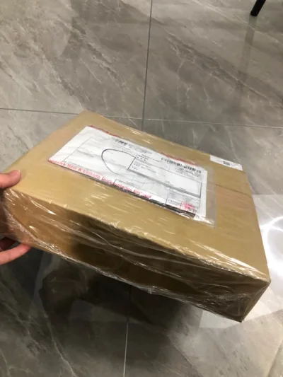 讲真，在挖煤姬海淘，到手后就想跟朋友们拍照一起分享，写评论。
无奈买的东西太多了，一个星期拆3-4箱包裹，拆完了先把玩一翻，一点点就攒下了好多没写购物体验的，买太多了，真想控制一下，哪怕一周缩减到收2个包裹也行