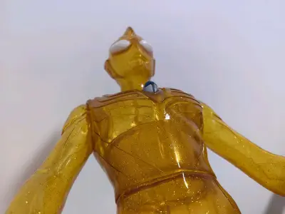 这次挖煤姬买了闪耀迪迦。打开后成色很好，包装也很细致。另外购买了雷欧的飞机名鉴，这件老板包装的非常细腻，很多小零件都用纸巾包住了避免蹭色损坏。还购买了一个奥特曼系列领带。状态很新，没有明显的使用痕迹。以后有机会还会再购买。