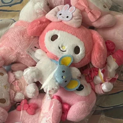 呜呜呜多看看总能挖到自己喜欢的东西！有时候甚至还会捡漏！偶尔平台还会有减免手续费的活动。真的很爱，谁懂！！