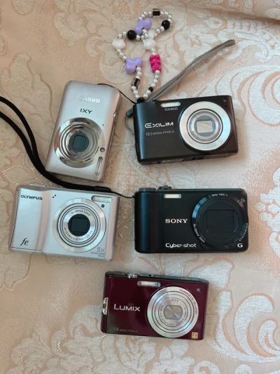 第一次海淘ccd，操作不明白选择了海运件，等了将近两个月，还在卖家保存很好，机器成色也很新，又淘了个奥林巴斯的微单，选择了空运ems期待期待～