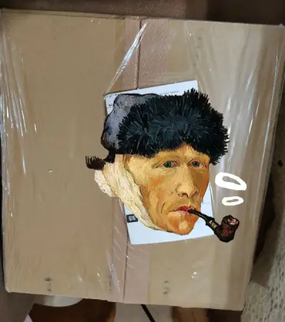 难得东西和价格都符合竹蜻蜓的标准，尝试了一次感觉总的来说很不错！国内承运商是中通。从发货到收货花了20天，速度稍微比我想象中慢了一点但是包清关很棒。这次买的是骏河屋的色纸，一如既往的安心包装，顺利到手后外箱都没什么损伤。